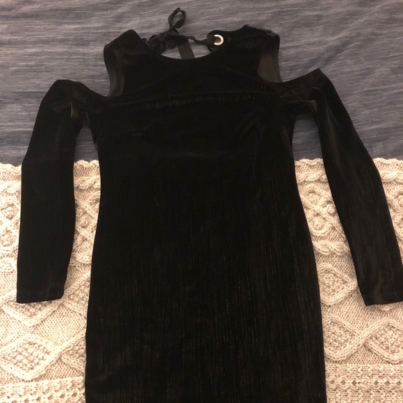 Topshop Black & Gold Velvet Dress - Picture 3 of 4